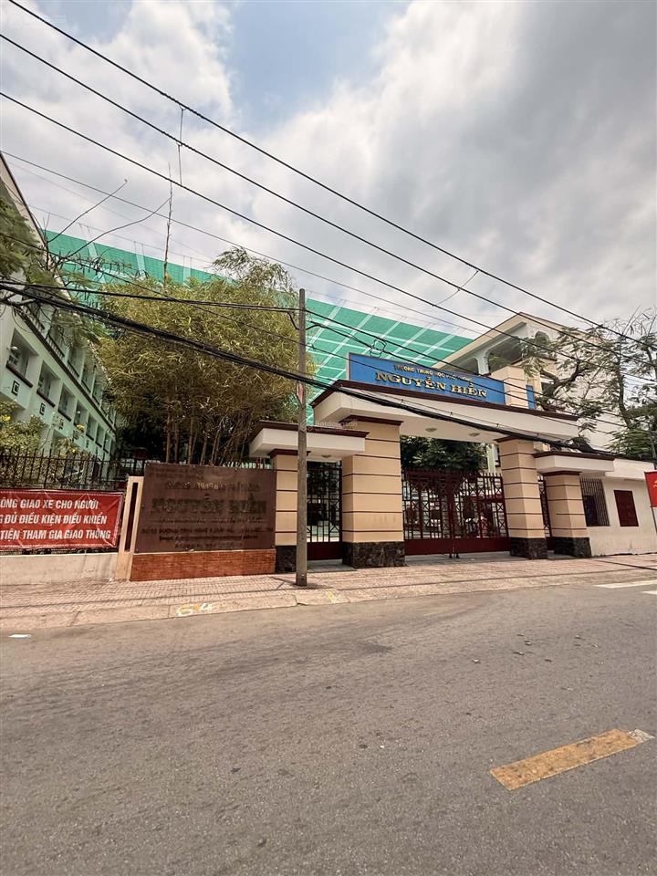 Bán nhà mặt phố tại cư xá bình thới,lãnh binh thăng,giá tốt