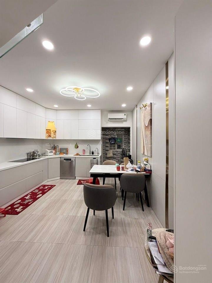 Bán nhà mặt phố tại cư xá bình thới,lãnh binh thăng,giá tốt