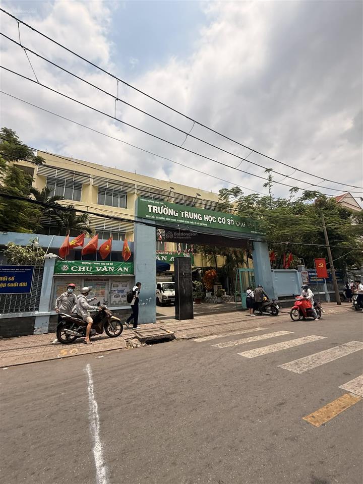 Bán nhà mặt phố tại cư xá bình thới,lãnh binh thăng,giá tốt