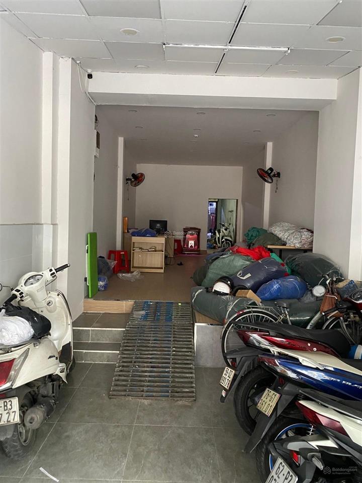 Mtkd ngay tại khuông việt, hoà bình  5 tầng  vị trí đẹp  giáp quận 11