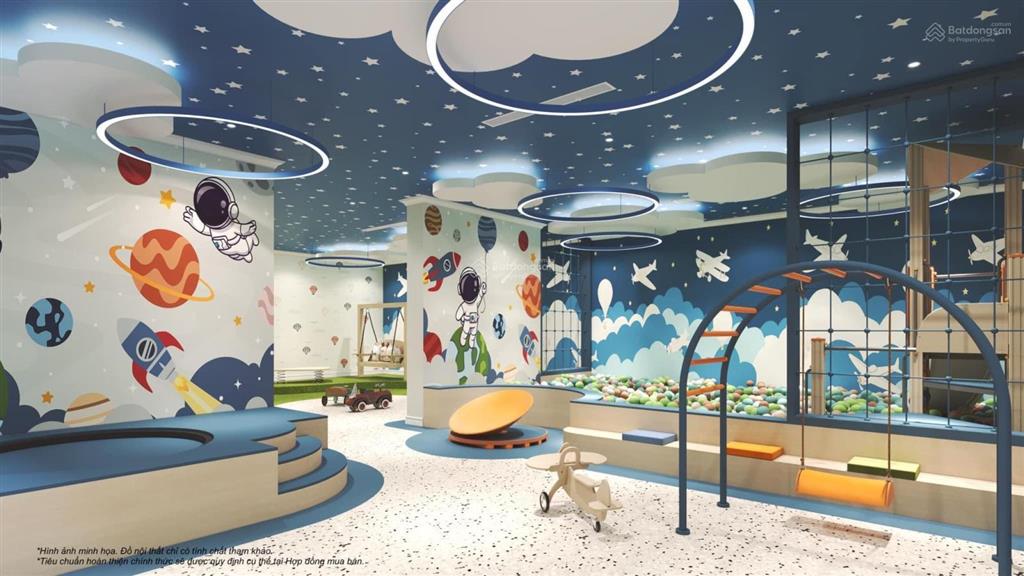 Chính chủ ko qua trung gian căn góc tầng 8 dt 64m2 2pn 2wc tại the london, 4,3 tỷ, gia lâm, hà nội