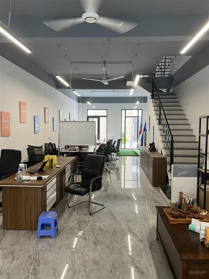 Cho thuê shophouse 5 tầng vinhomes ocean park 1, vị trí đẹp, kinh doanh tốt
