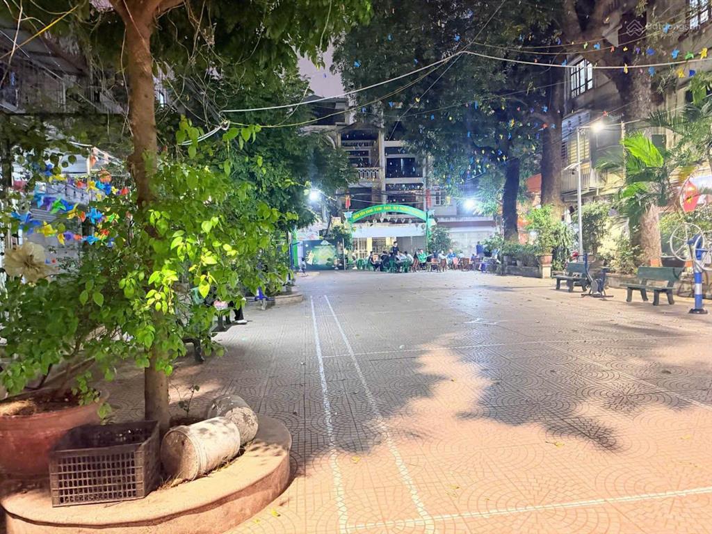 Bán căn hộ tập thể đại học thủy lợi, chùa bộc, đống đa, siêu đẹp, 40m², 5.1 tỷ