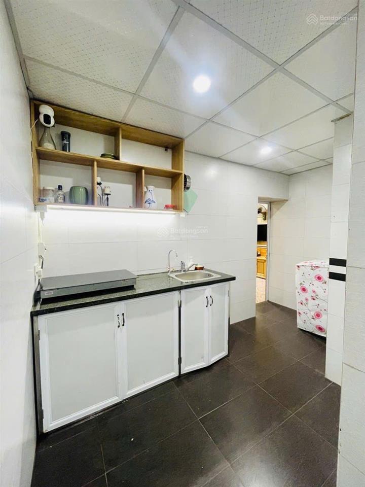  bán căn hộ tập thể tầng 1, trường chinh, thanh xuân, siêu đẹp. 30m2, 4.05 tỷ