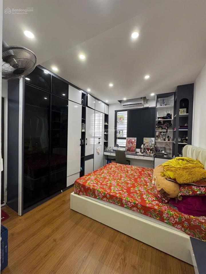  bán căn hộ chung cư định công, hoàng mai, siêu đẹp, 122m2, 8 tỷ