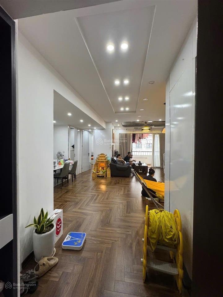  bán căn hộ chung cư định công, hoàng mai, siêu đẹp, 122m2, 8 tỷ