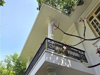 Cho thuê biệt thự thảo điền sân vườn 450m2