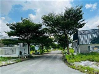 Bán nhanh lô đất 6x18 full thổ, ngay sát mekong resort cách sân bay 5 phút, sổ sẵn giá net 1 tỷ 2