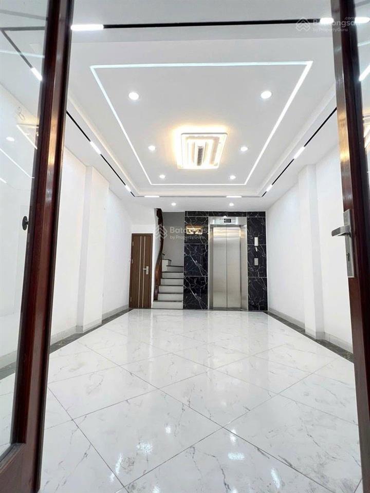 Nhà mới kính koong  ô tô đỗ cửa  thuận tiện kd spa, nail mi  gần hồ văn chương  tiện ích an sin
