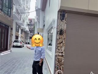 Nhà mới kính koong  ô tô đỗ cửa  thuận tiện kd spa, nail mi  gần hồ văn chương  tiện ích an sin