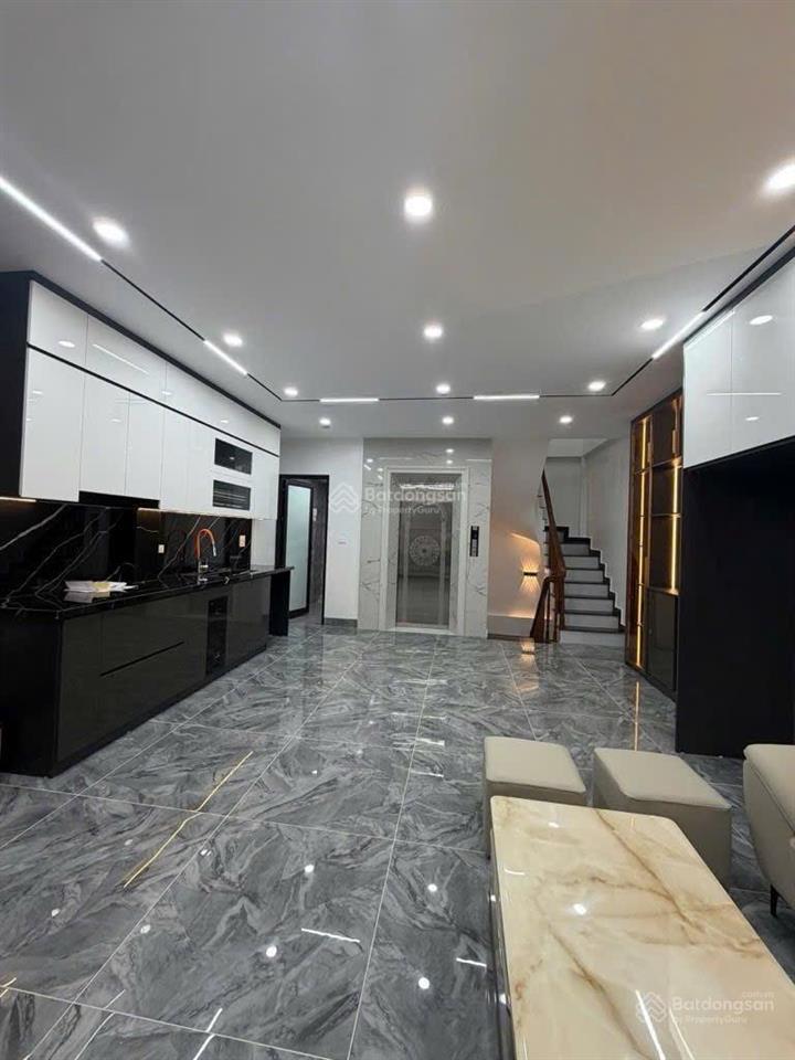 Mặt phố  ô tô tránh  kinh doanh đỉnh  cách đường mới 100m  6 tầng thang máy  mặt tiền bề thế