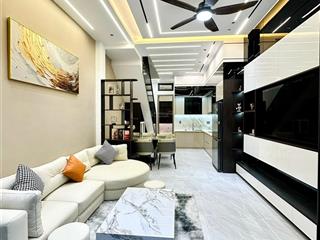 Cho thuê nhà mới , đầy đủ nội thất , cho người nước ngoài