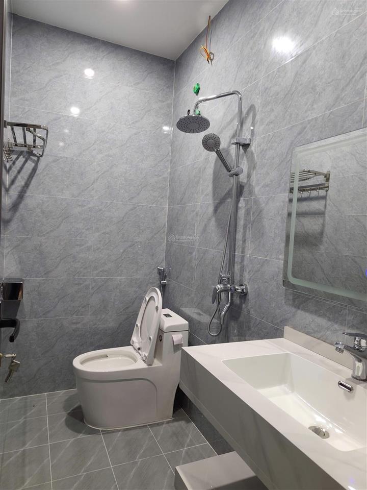 Lên sóng căn nhà mới mặt ngõ hàng kênh