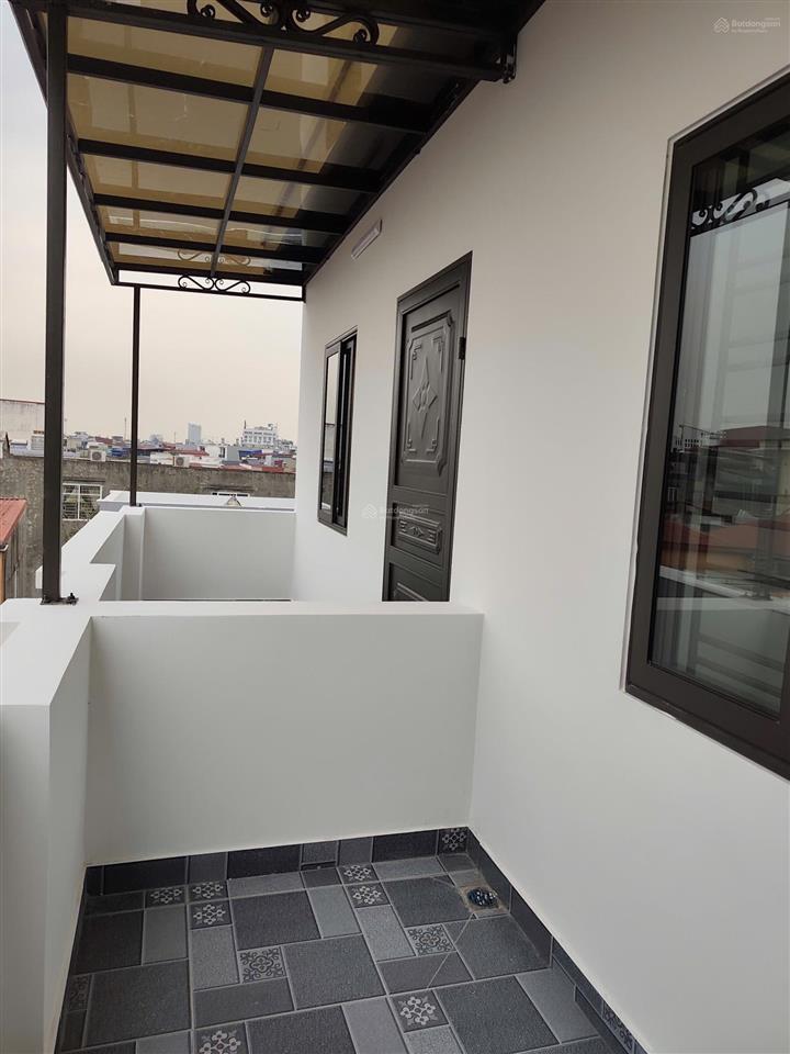 Lên sóng căn nhà mới mặt ngõ hàng kênh