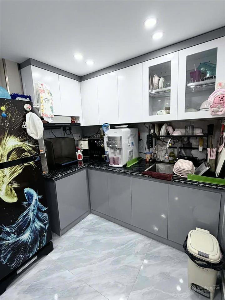 Chủ nhờ bán hộ căn nhà phố tô hiệu 30 bước chân ra mặt đường