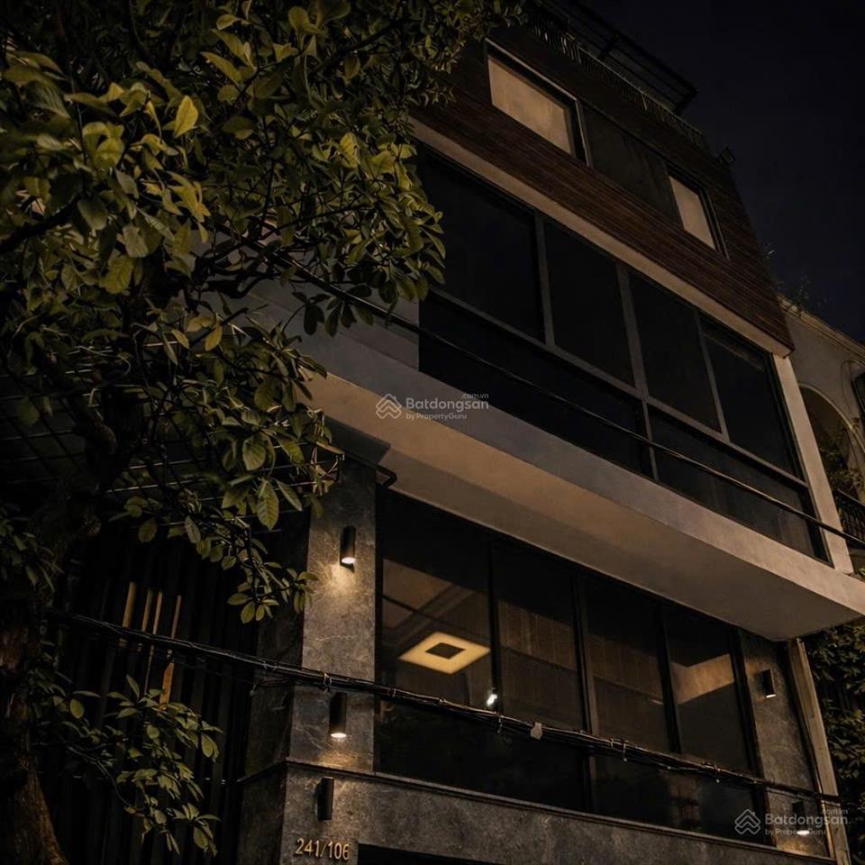 Cho thuê biệt thự 5 phòng ngủ full nội thất cao cấp ngay sân bay