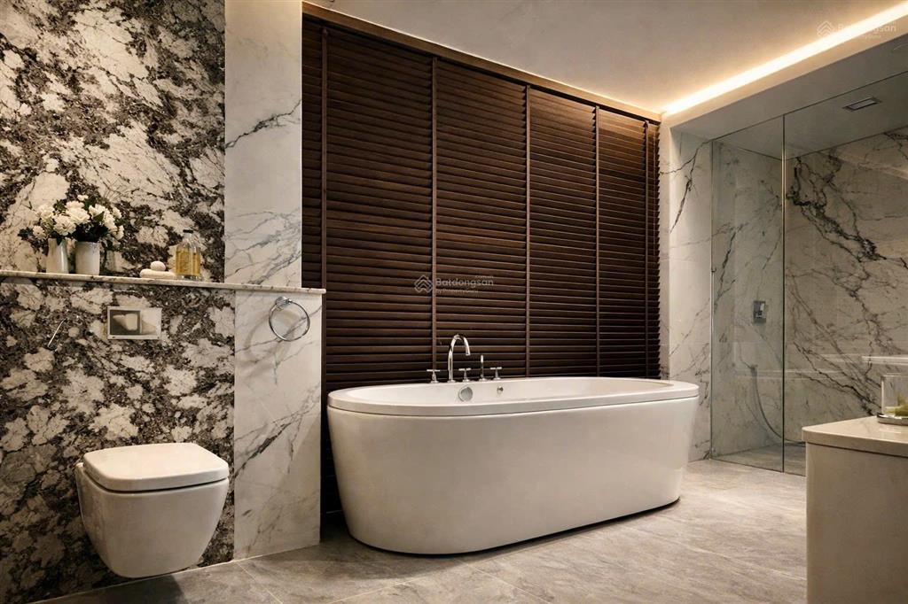 Cho thuê biệt thự 5 phòng ngủ full nội thất cao cấp ngay sân bay