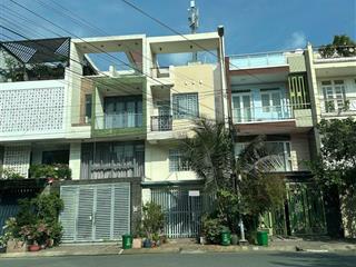 Bán nhà dt 5mx18m cn 90m2, 3 lầu, đường trước nhà 12m, ngay liên phường