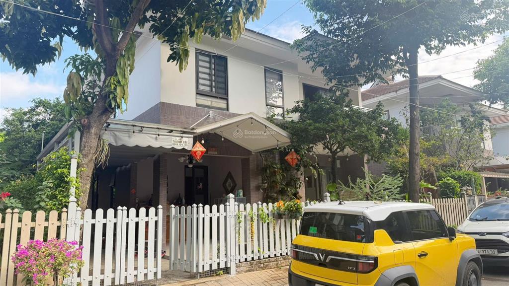 Bán biệt thư valora fuji ngay global city liên phường đỗ xuân hợp