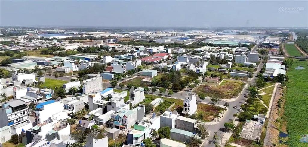 Bán lô góc 2 mặt tiền khu dân cư xuyên á  đức hòa, 100m2 giá 3,2 tỷ ngay chân cầu lớn hóc môn