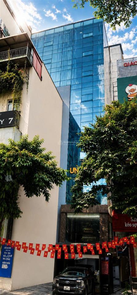 Cho thuê tòa nhà 124 kim mã ba đình 265m2, 9 tầng, 2 thang máy. vị trí đẹp