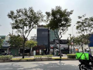 Chuyển nhượng toà nhà mặt tiền đường trần não, 9m x 35m, 5 lầu, đang cho thuê 300 triệu/tháng