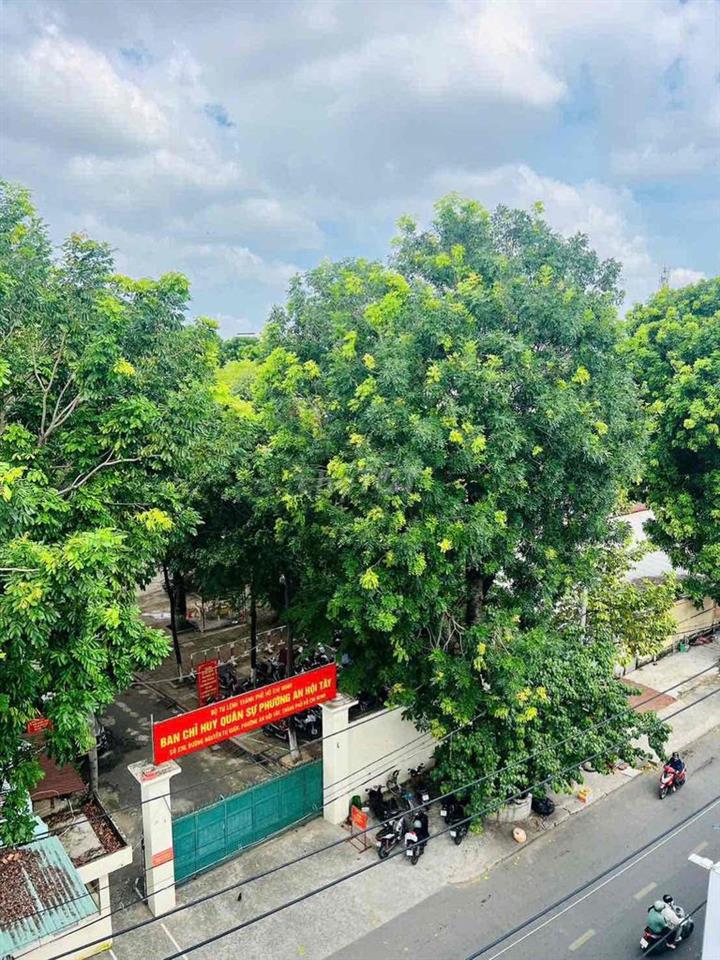 GẤP BÁN MẶT TIỀN NGUYỄN TƯ GIẢN NGAY CHỢ PHẠM VĂN BẠCH GÒ VẤP