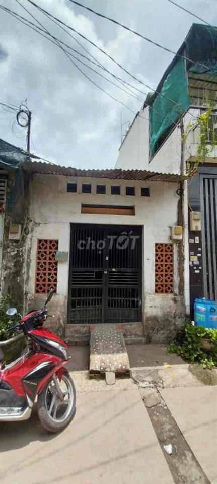 CHỈ 2.2 TỶ SỔ HỒNG RIÊNG 42M ĐƯỜNG LK 4-5