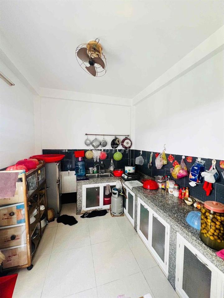CỰC KỲ GẤP GIÁ CHỐT SIÊU SỐC NHÀ LÔ GÓC KDC NAM LONG BÌNH TÂN KẾ TÊN L