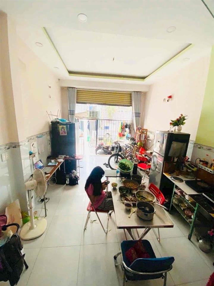 RẺ NHẤT BÌNH TÂN NHÀ 2 TẦNG SÁT MẶT TIỀN KÊNH THAM LƯƠNG HẺM XE TẢI