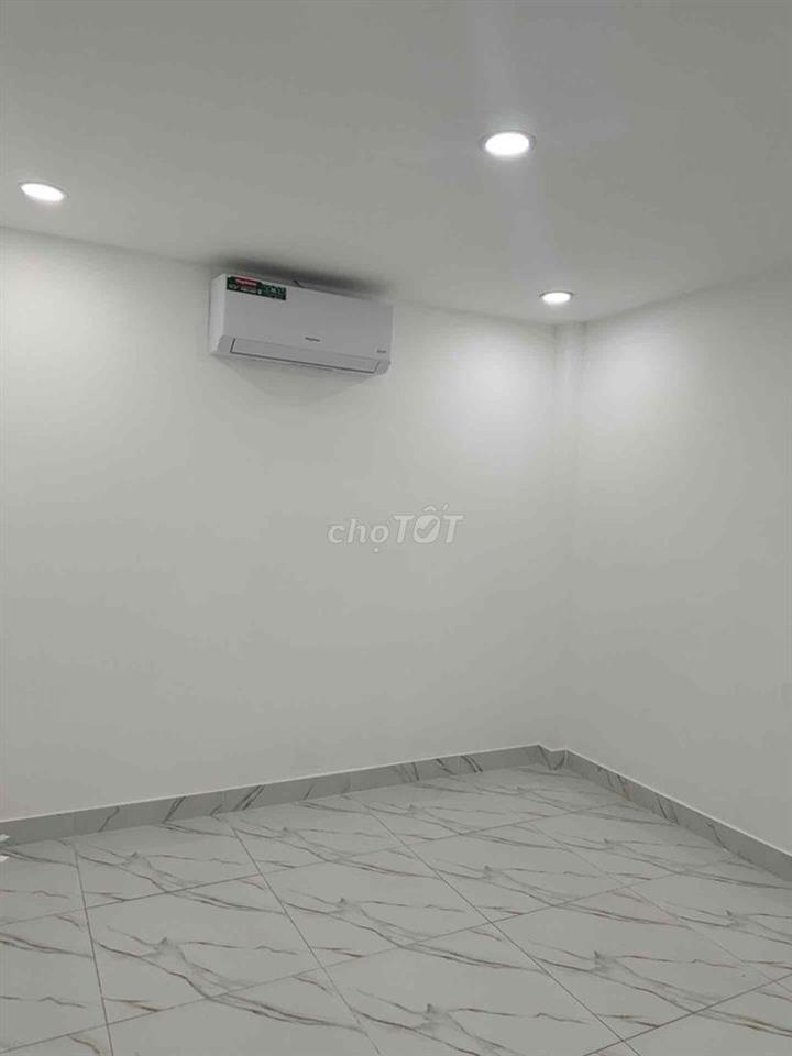HẺM XE HƠI HUỲNH VĂN CHÍNH TÂN PHÚ NHÀ 3 TẦNG MỚI