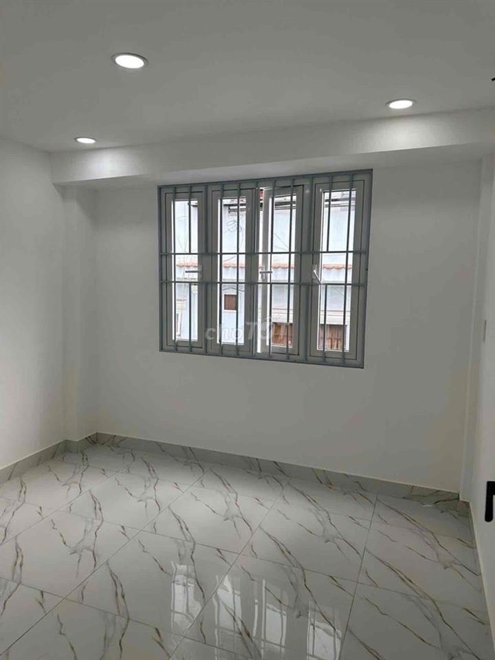 HẺM XE HƠI HUỲNH VĂN CHÍNH TÂN PHÚ NHÀ 3 TẦNG MỚI