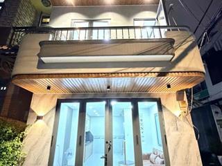 LÔ GÓC HẺM XE HƠI CHẾ LAN VIÊN TÂN PHÚ