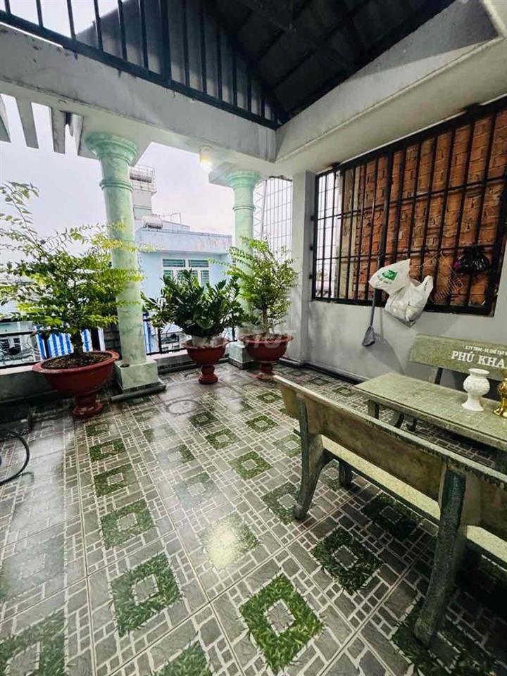 NHÀ 4 TẦNG KHU ĐỒNG BỘ HXH MÃ LÒ , SỔ BANK GIỮ