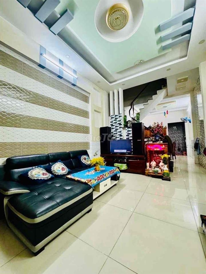NHÀ 4 TẦNG KHU ĐỒNG BỘ HXH MÃ LÒ , SỔ BANK GIỮ