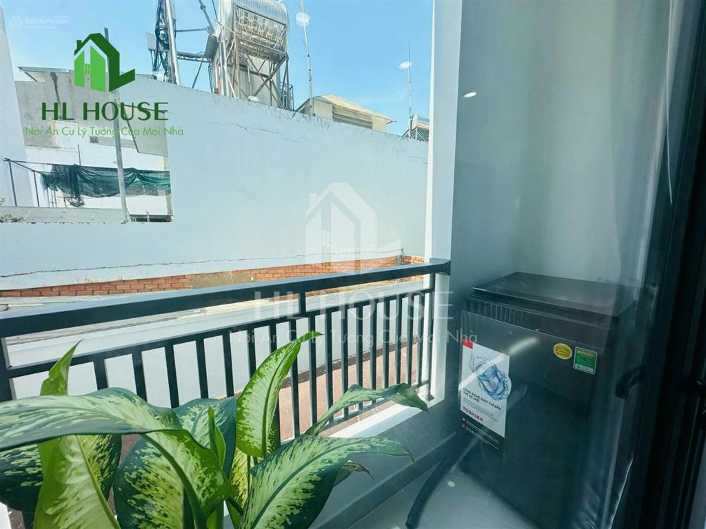 Căn hộ ban công  1pn ngay ngã 5 gò vấp