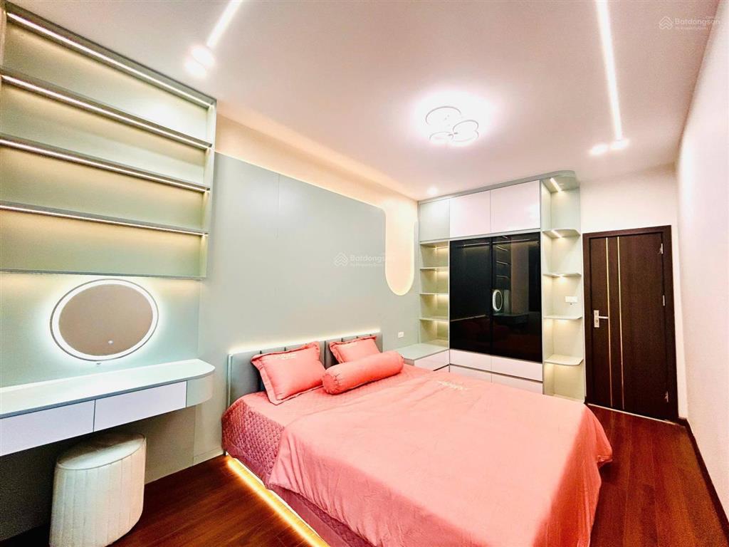 Bán nhà, quan nhân thanh xuân, 35m²  4 ngủ  mới đẹp  đầy đủ nội thất  ở ngay  giá 7,9 tỷ.