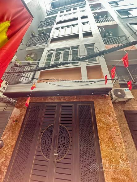 Bán nhà lô góc bùi xương trạch  5 tầng lô góc  sổ đỏ hoa hậu  10.5 tỷ