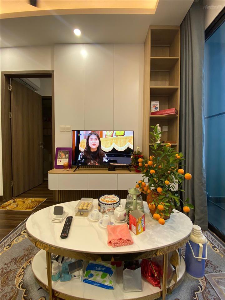 Bán ch 2pn 2wc tại hoàng huy commerce 62m2, đã có sổ, full nội thất. giá 2.7 tỷ