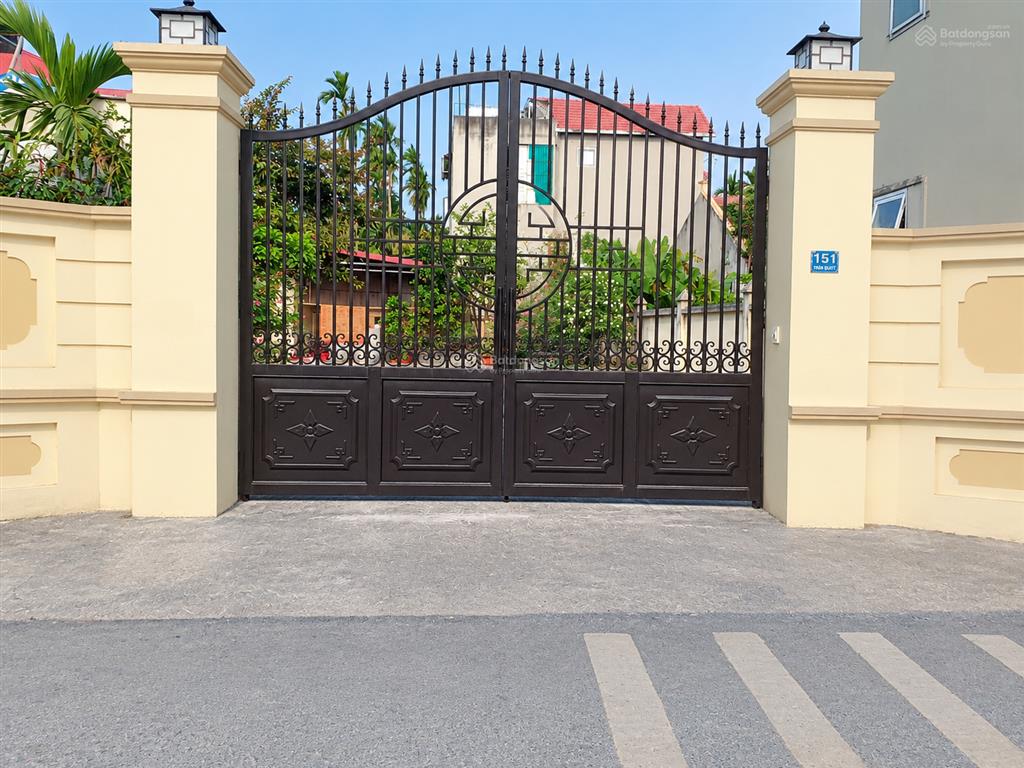 Chính chủ cần bán 225m đất mặt đường ô tô thổ cư 100%