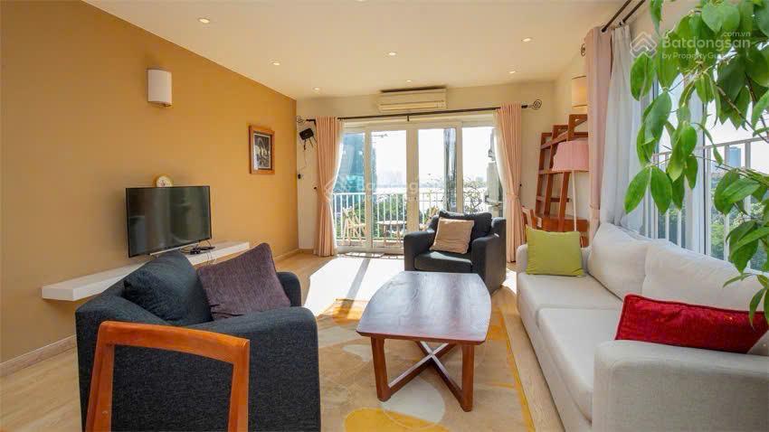 Bán nhà, đất đẹp tại bán đảo quảng an  tây hồ