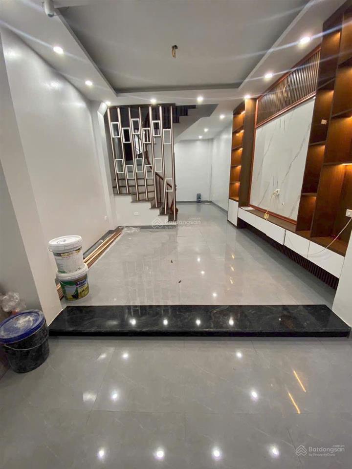Bán nhà riêng tại nhà số 8 ngõ 226 hậu ái, 5,8 tỷ, 36,8 m2, 6pn, 4wc