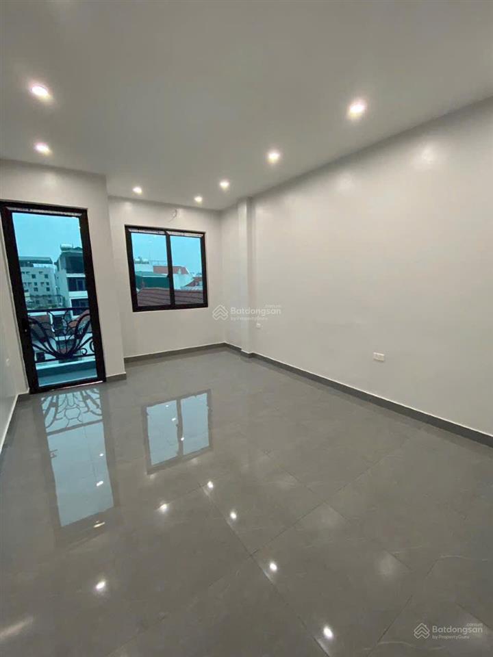 Bán nhà riêng tại nhà số 8 ngõ 226 hậu ái, 5,8 tỷ, 36,8 m2, 6pn, 4wc