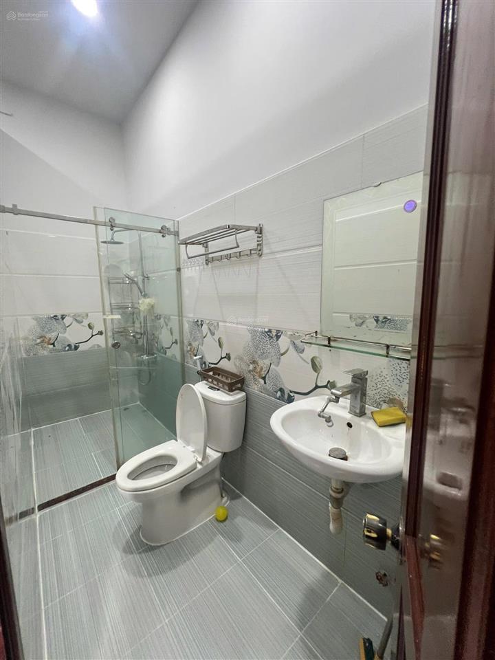 Phí hh 100tr nhận đủ bán nhà khu nhà đồng bộ hẻm xe hơi vip 226 an dương vương, p. bình phú