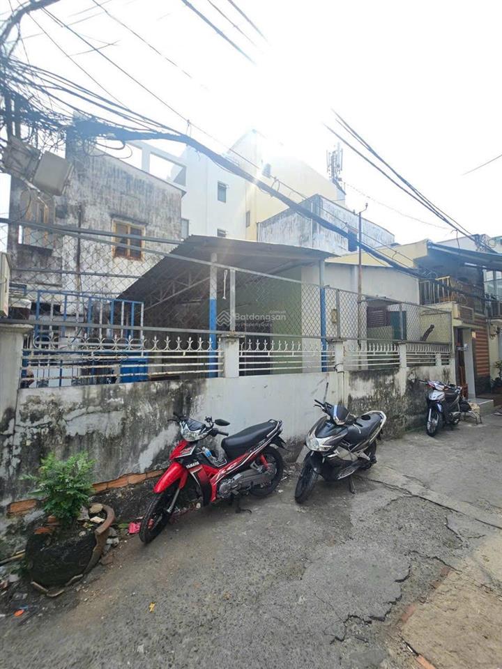 Bán nhà hẻm 958 hậu giang. p12 . q6 ( nay phường phú lâm)
phí hh nhận đủ 70 triệu nhận đủ