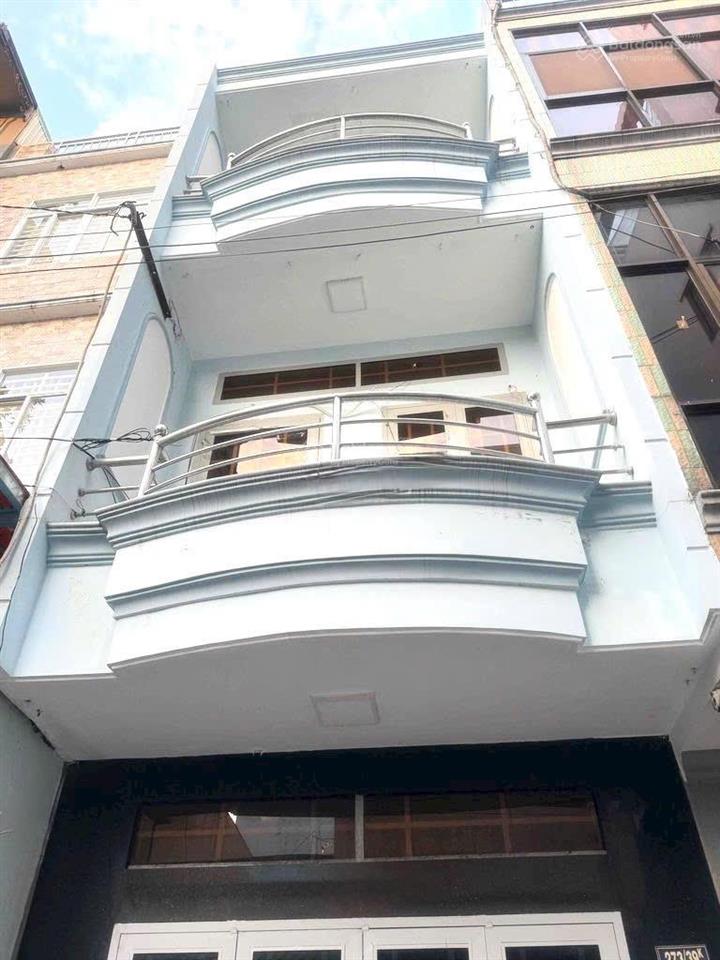 Cho thuê nhà hẻm 4 phòng ngủ đường phan văn khoẻ p5 q6