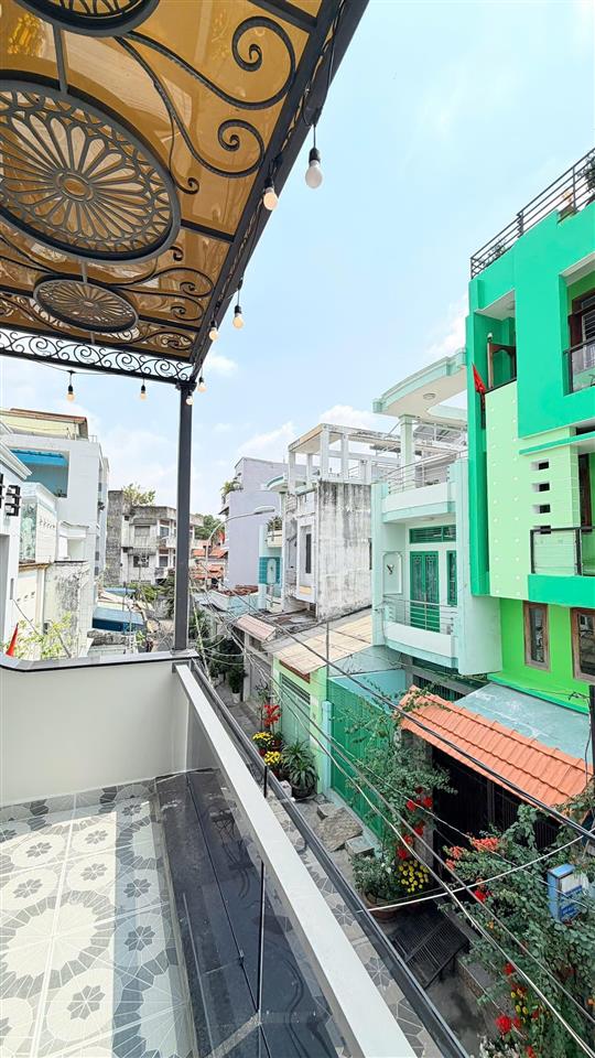 Bán nhà mới vào ở ngay mặt tiền nội bô cư xá phú lâm a, bình phú, hcm