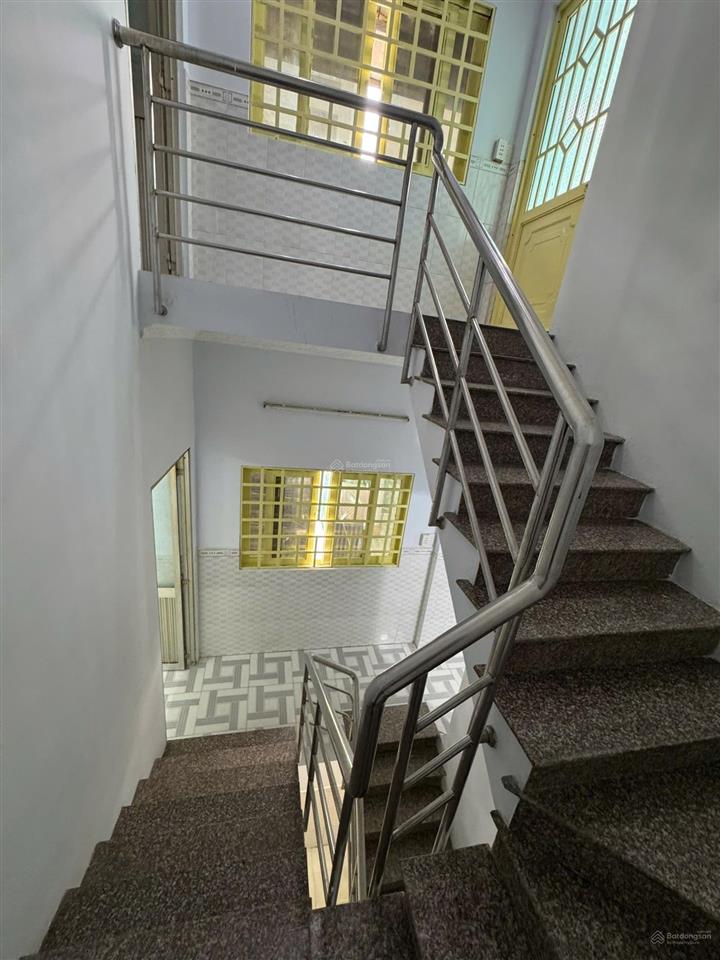 Bán nhà ngang 8m8 hẻm 1/ văn thân, p8 quận 6