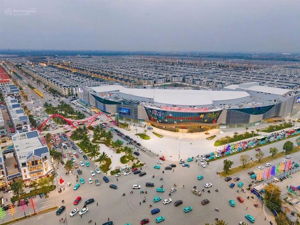 Bán nhanh lk shop xây 5 tầng, 240m2 sàn tại sao biển vh ocean park 2 gần vincom sẵn sổ, giá 8tỷ550