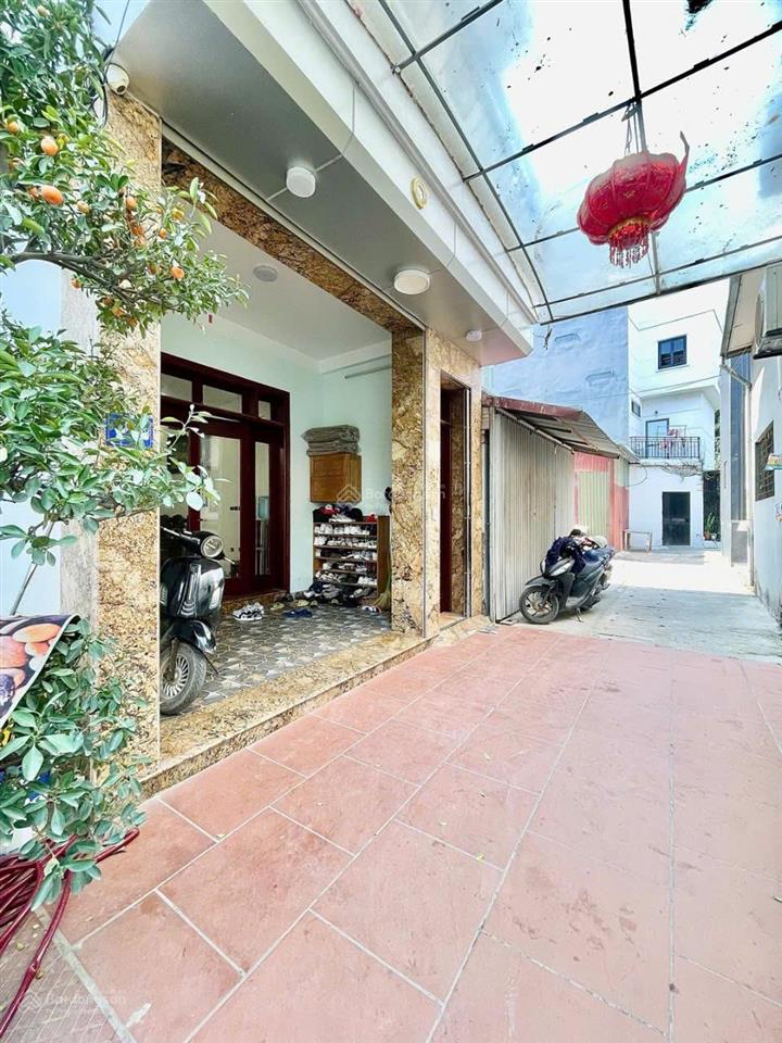 Bán nhà phố ngô quyền hà đông 67m2, 4 tầng, mặt tiền 4.3m 11.5 tỷ, ngõ thông, tặng nội thất
